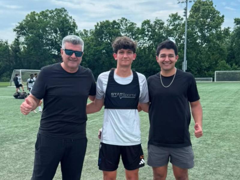 Diego visitó a su hijo Mathías que forma parte del Cincinnati.