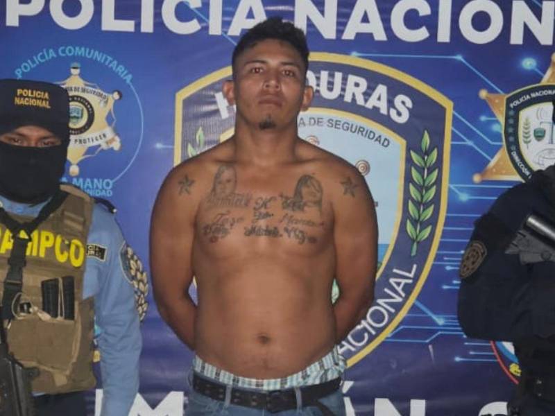 José Salomón Vásquez Rivas (de 27 años) cuando fue capturado por la Policía en la aldea Ceibita, Quimistán, Santa Bárbara.