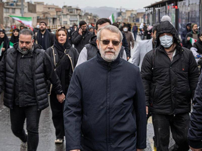 Larijani Ali Larijani, líder clave de Irán, durante una marcha.