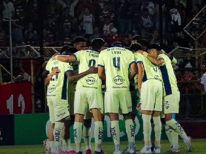 La eliminación de Motagua en las semifinales de la Copa Centroamericana 2026 desató la indignación de numerosos periodistas y aficionados hondureños en las redes sociales.