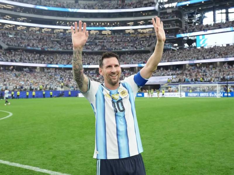 Lionel Messi festeja su cumpleaños número 39 entrenando y jugando al máximo nivel, en medio de su sexto Mundial con la Selección Argentina y con el sueño de tocar la glora con una segunda Copa del Mundo.