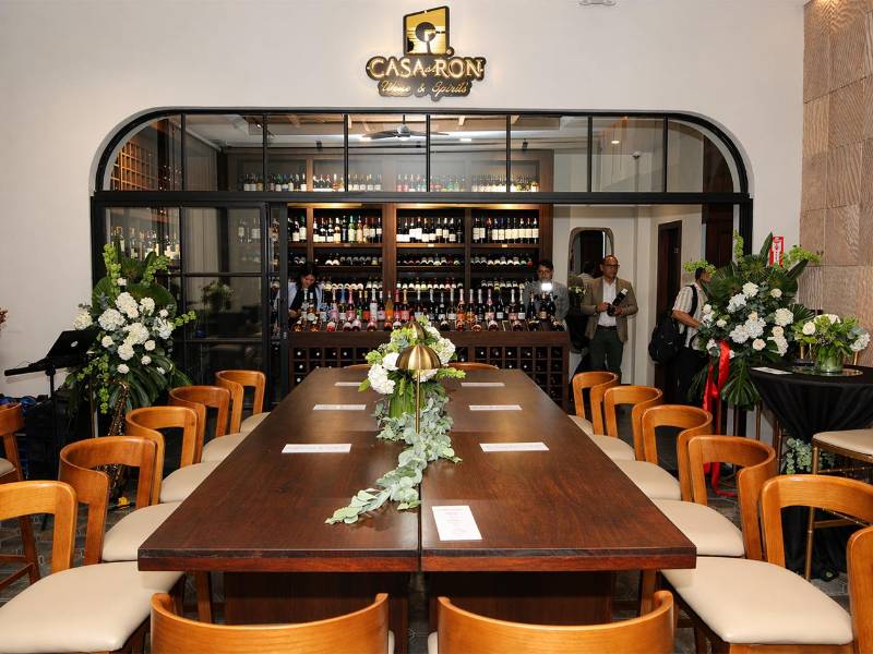 La terraza del nuevo local permitirá la realización de eventos, catas y experiencias exclusivas.