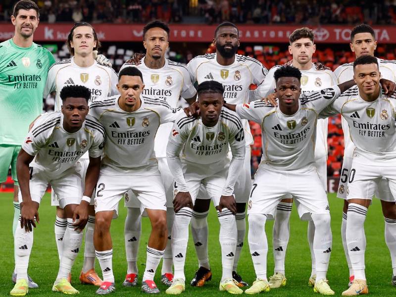 El 11 titular del Real Madrid que mandó a la cancha Xabi Alonso.