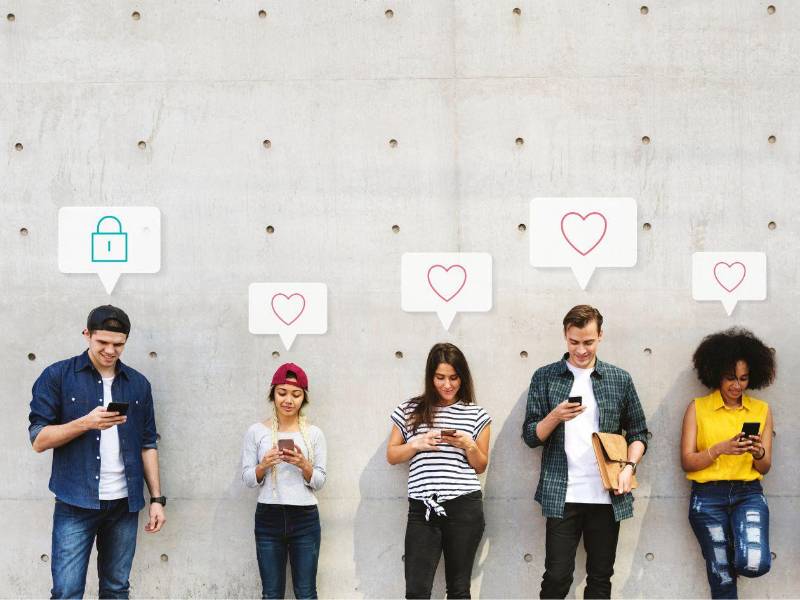 Gracias a Internet nunca hemos tenido más posibilidades de encontrar pareja y nunca ha sido tan difícil, según Marita Alonso.