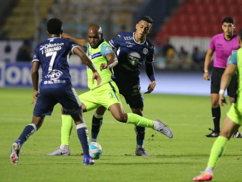 Olancho FC sorprende a Motagua y se lleva una victoria de oro en las triangulares