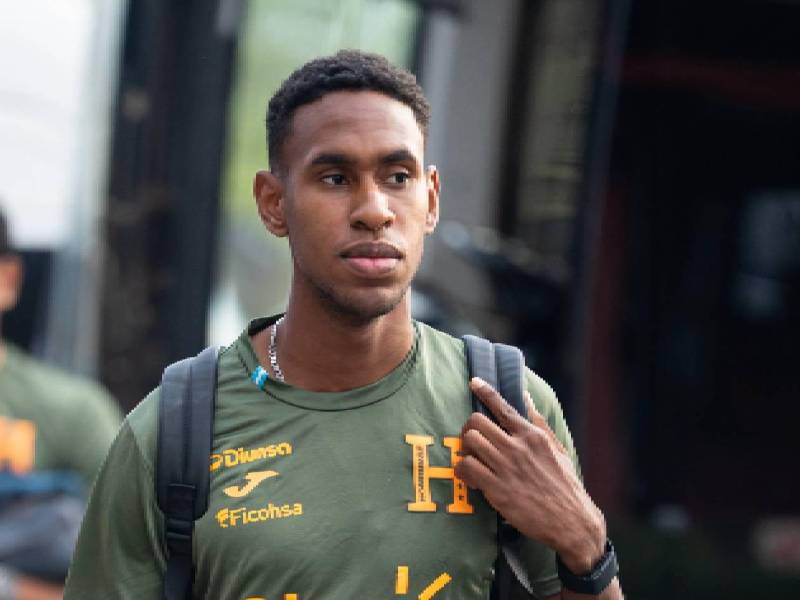 El joven defensor destacó el trabajo de uno de sus compañeros y reveló algunas de las claves que permitieron a la Bicolor quedarse con una victoria 0-1 por la Liga de Naciones de Concacaf.