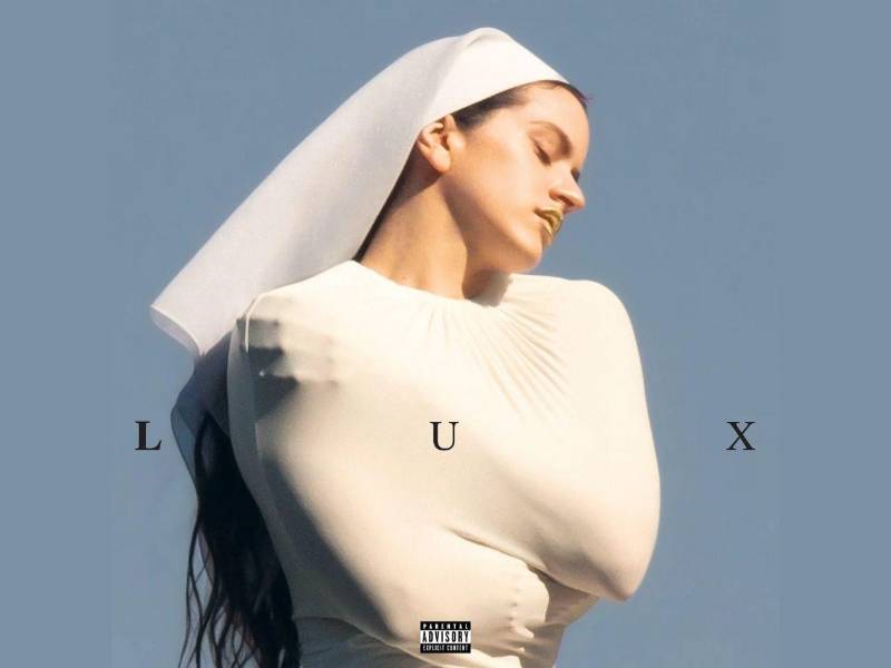 Por delante de 'Lux' está 'Mayhem', de Lady Gaga, que ocupa el segundo lugar con el que Rolling Stone califica como el álbum de pop más potente del año.