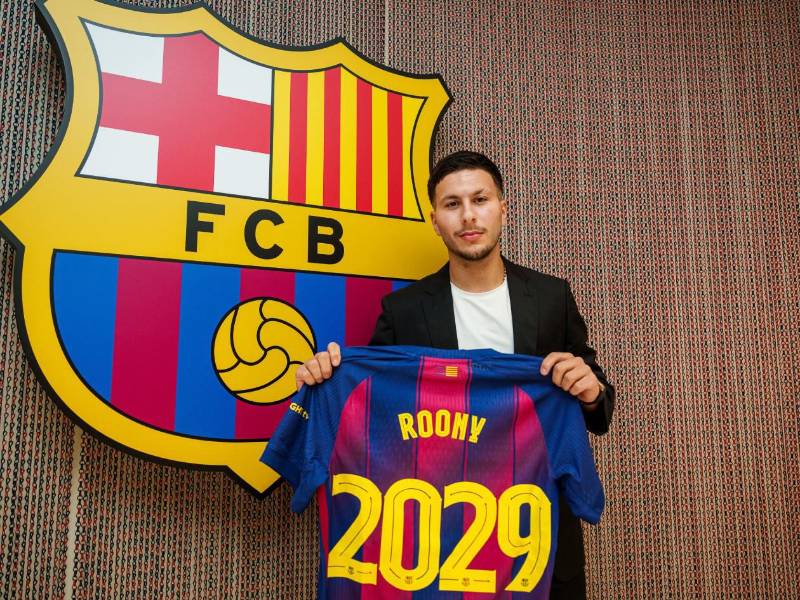 Roony Bardghji de 19 años de edad es nuevo jugador del Barcelona.