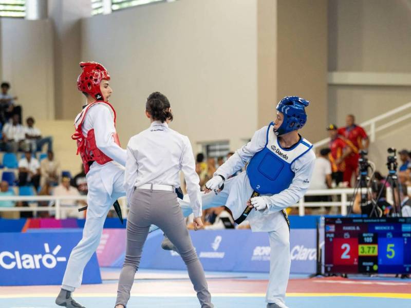 El hondureño Midence se impuso ante el venezolano Grimaldo en un arduo combate.