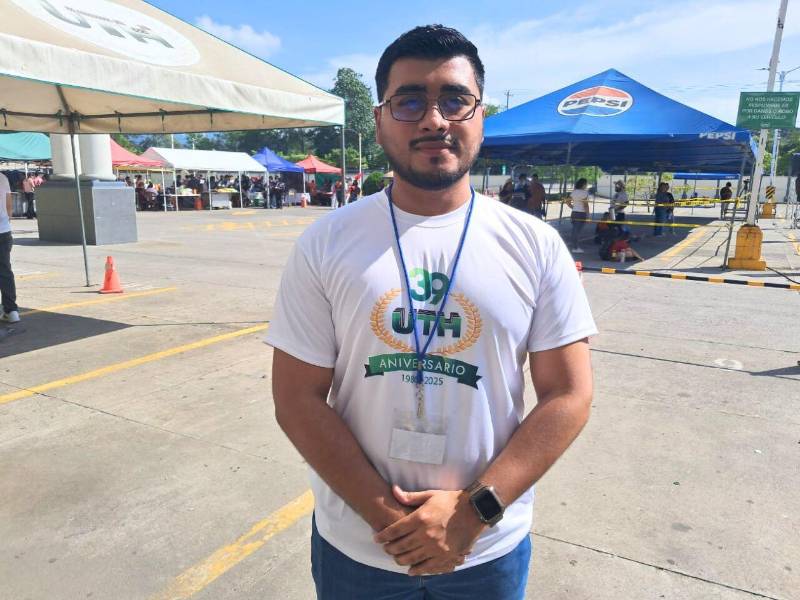 Wilmer Martínez, subdirector de Mercadeo de UTH.