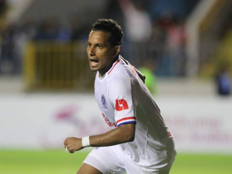 Edwin Rodríguez es de los mejores jugadores del Olimpia.