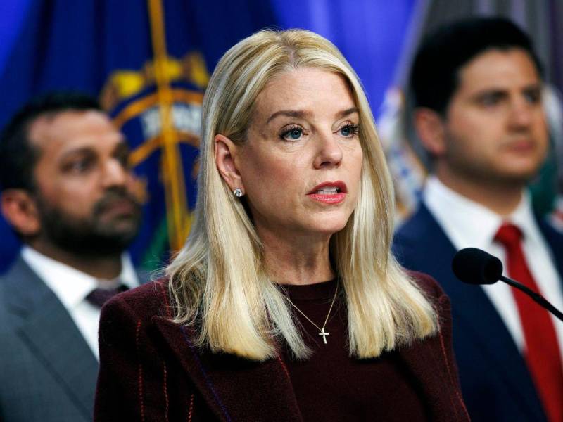Fotografía de archivo del 19 de noviembre de 2025 que muestra a la entonces fiscal general de Estados Unidos, Pam Bondi.