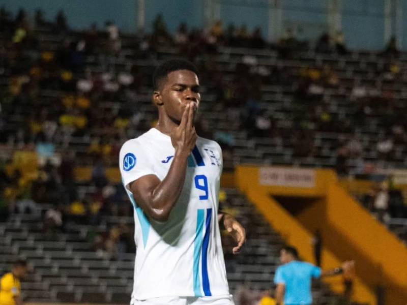 Keyrol Figueroa marcó su primer gol con la selección nacional de Honduras.