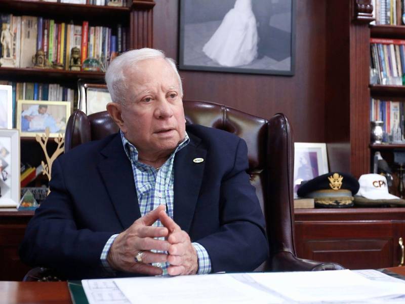 Roger D. Valladares transformó la educación superior en Honduras creando una universidad con altos estándares.