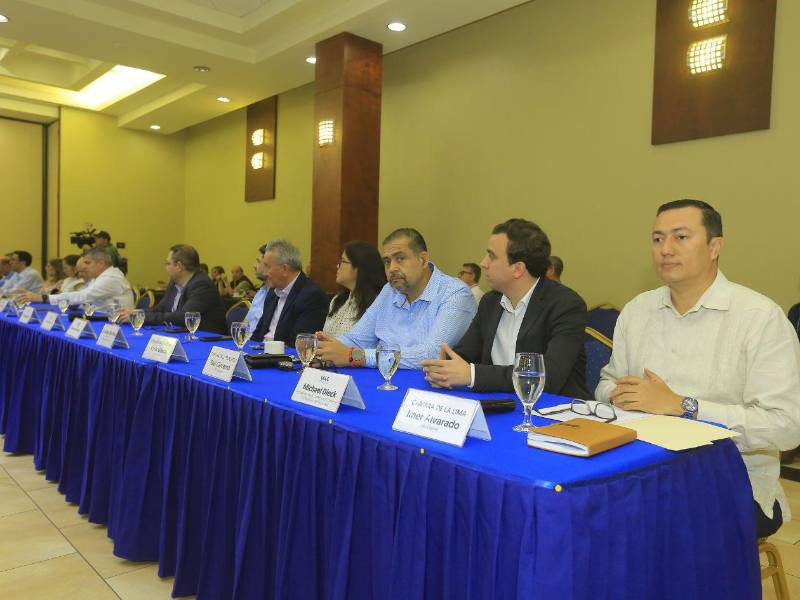 Las partes coincidieron en que este tipo de encuentros son fundamentales para construir consensos y acelerar proyectos que permitan potenciar el desarrollo del Valle de Sula.