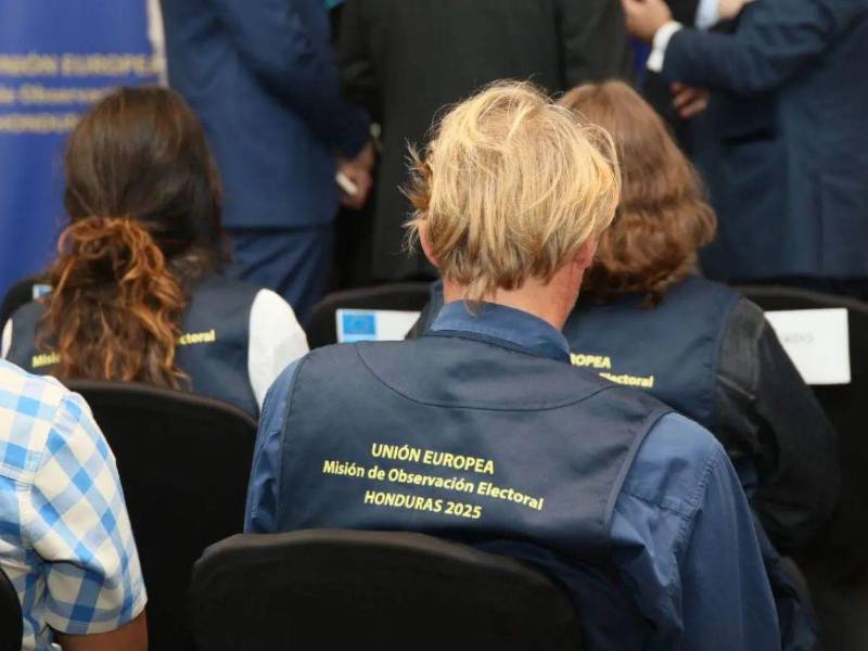 La misión llegó al país el 11 de octubre de 2025 con 138 observadores.