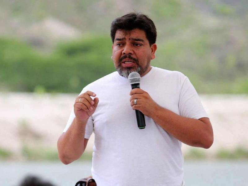 Néstor Mendoza, alcalde de la Villa de San Antonio