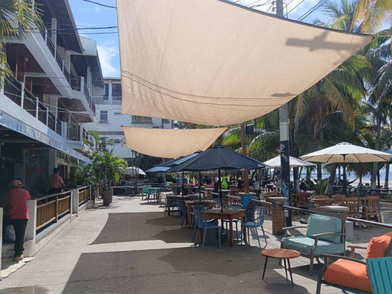 Establecimientos turísticos de Tela, litoral de Honduras, esperan la llegada de más extranjeros, entre ellos, británicos, una vez que el nuevo gobierno elimine las visas a países que son emisores de turistas.