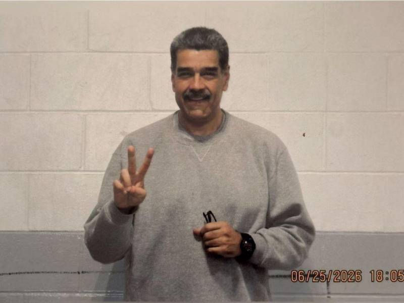 Nicolás Maduro posa en una fotografía desde la cárcel.