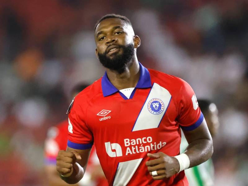 Jorge Benguché marcó uno de los goles del Olimpia en la victoria ante Alianza.