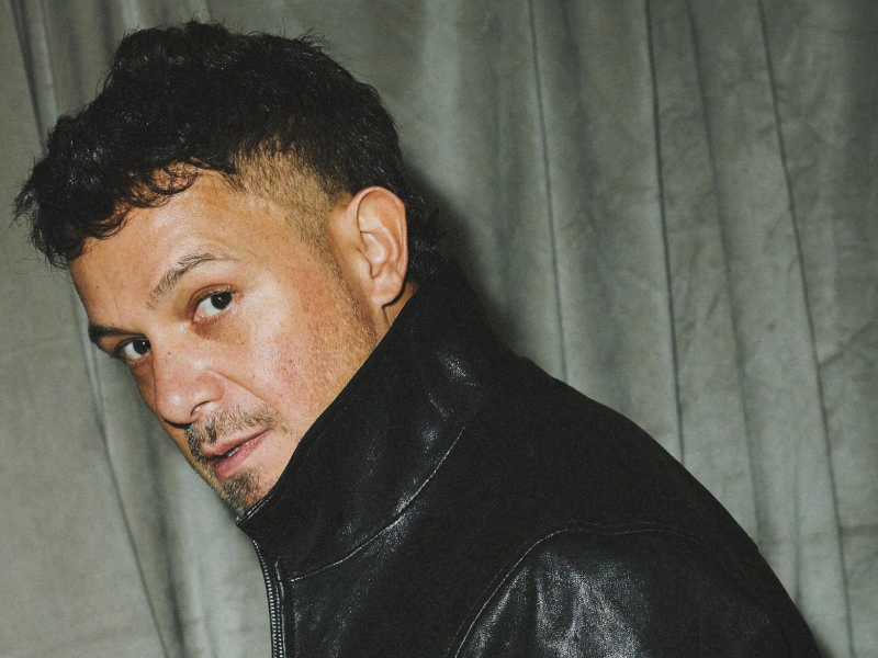 Alejandro Sanz regresará al país como parte de su gira ¿Y Ahora Qué?, con un esperado concierto programado para el 5 de noviembre de 2026 en el Estadio Chochi Sosa de la capital.