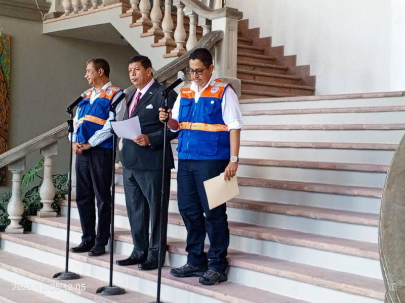 Autoridades del gobierno y funcionarios de Copeco brindaron este lunes una rueda de prensa en las instalaciones de la Casa Presidencial.
