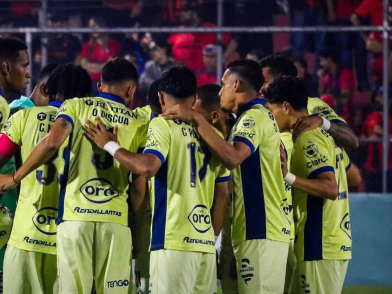 Un jugador del Motagua, actual campeón de la Liga Nacional de Honduras, se encuentra en el ojo del huracán luego de protagonizar una polémica que ha generado múltiples reacciones entre los aficionados del conjunto azul...