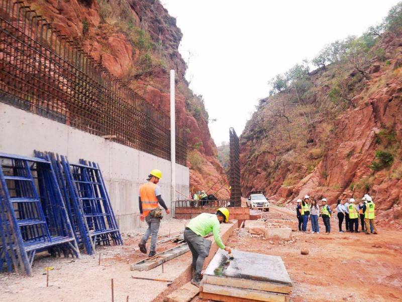 La represa San José registra un avance del 46 %, según la AMDC, como parte de los proyectos estratégicos reactivados durante los primeros 106 días de gestión municipal.