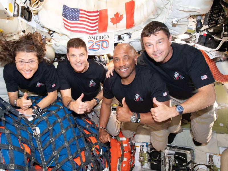 El amerizaje de los astronautas está previsto que ocurra a las 20:07 hora del este de EE UU (6:07 pm de Honduras).