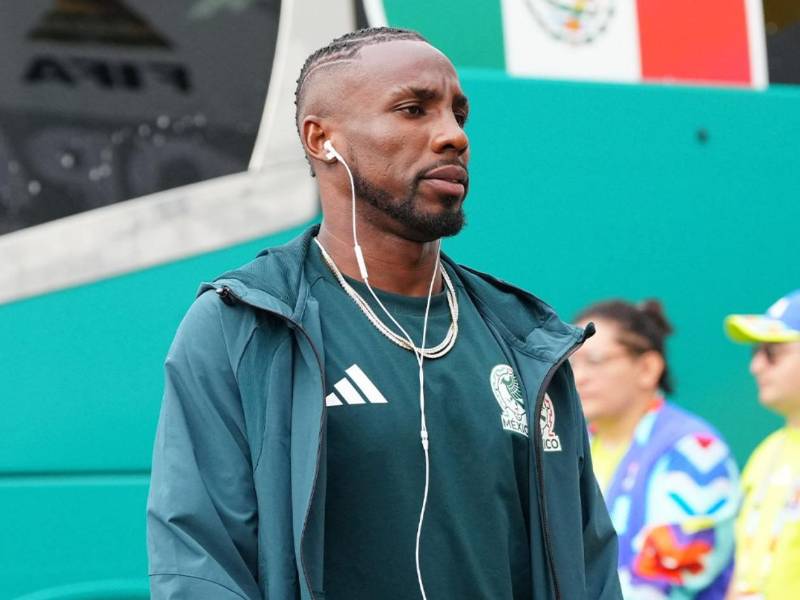 Julián Quiñones es uno de los jugadores de peligro en México.