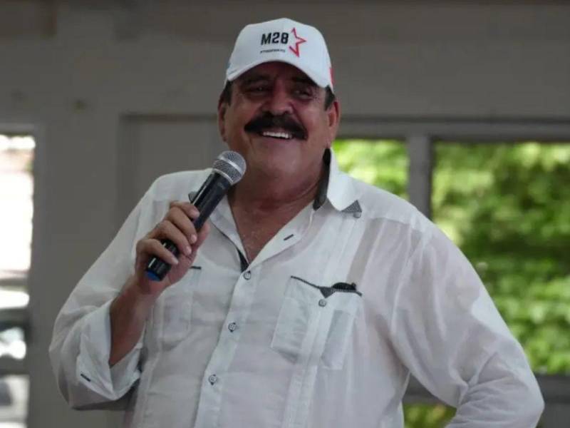 Tras varios meses fuera de Honduras y en medio de escasa información pública sobre su estado de salud, se conocieron nuevos detalles sobre la evolución médica de Carlos Zelaya, exdiputado y exsecretario del Congreso Nacional, quien fue diagnosticado con cáncer de laringe y permanece bajo tratamiento en México.