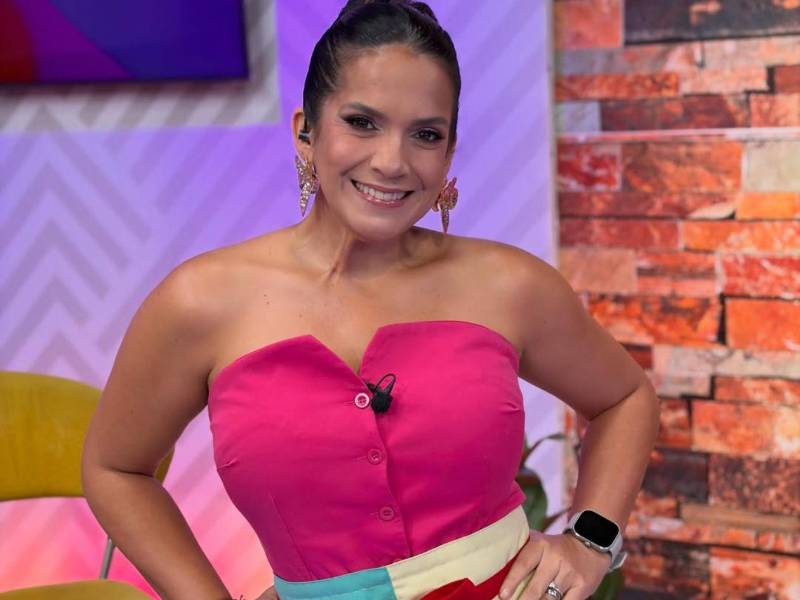 El 10 de junio de 2026, día en que celebraba su cumpleaños número 46, falleció la chef y presentadora hondureña Sandra Díaz del Valle, mejor conocida como la Chef Sandra. Colegas y amigos reaccionaron en redes sociales ante la inesperada noticia, expresando sus condolencias y compartiendo reflexiones sobre la vida y la muerte.
