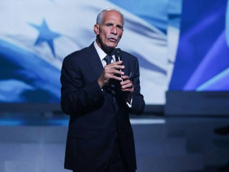 Recientemente, Asfura viajó a Estados Unidos para participar en la cumbre regional del “Escudo de las Américas”, celebrada el 7 de marzo en Miami.