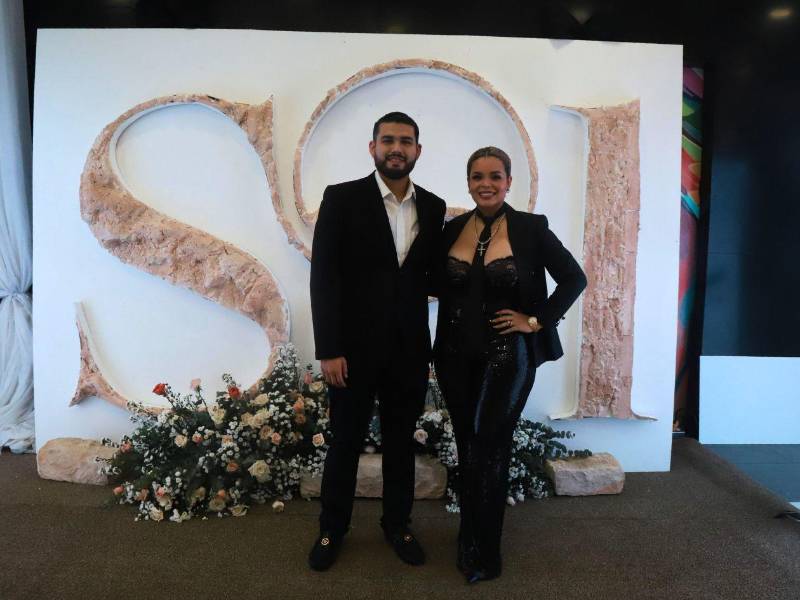 Felipe Peña y Sol Sosa.