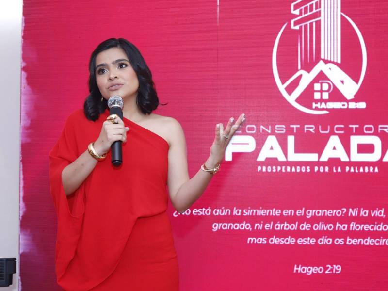 La ingeniera Brenda Palada resaltó los valores familiares de fe, constancia y trabajo continuo que se han transmitido de generación en generación.