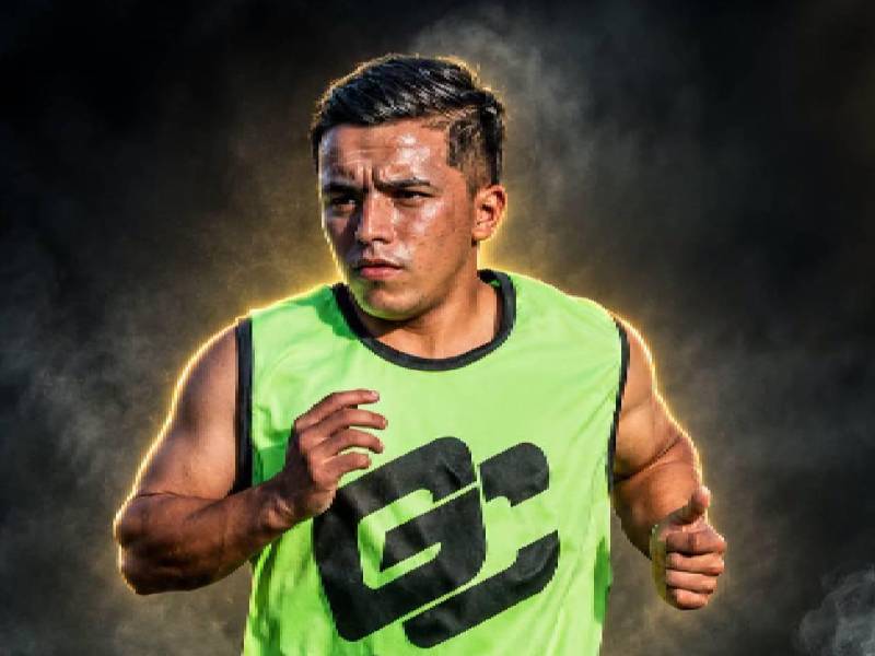 Tiktoker Rambito hace historia con gol en el fútbol de Honduras