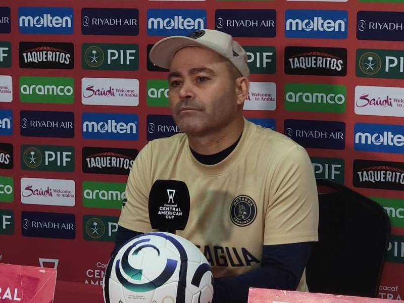 Javier López compareció en conferencia de prensa tras el empate de Motagua contra Alajuelense.