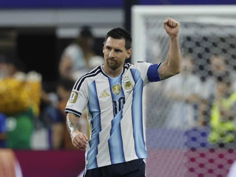 Lionel Messi festejando su golazo que lo convirtió en el máximo goleador en la historia de los Mundiales.