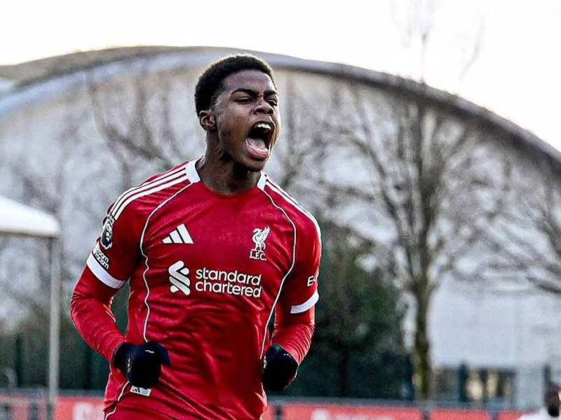 Keyrol Figueroa cuenta con 20 años de edad y es de los prospectos del Liverpool.