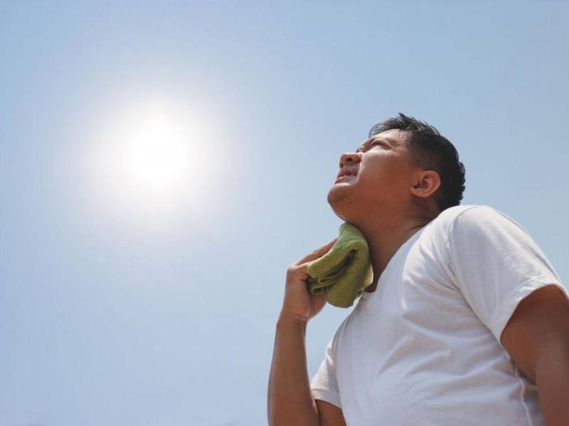 El país se encuentra bajo la fase lunar de cuarto creciente, con salida del sol a las 5:29 de la mañana y puesta prevista a las 6:04 de la tarde.