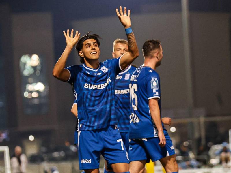Luis el Bicho Palma celebrando su gol con el Lech Poznan ante el al MSK Zilina.