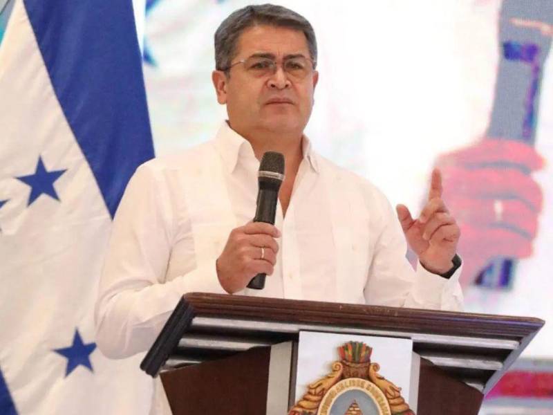 El 26 de junio de 2024, el expresidente hondureño fue condenado a 45 años de prisión, pero posteriormente fue indultado por el presidente estadounidense, Donald Trump.