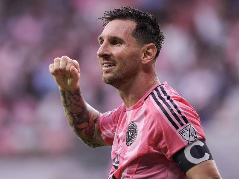 Lionel Messi celebrando su gol con el Inter Miami en el triunfo ante Portland Timbers.