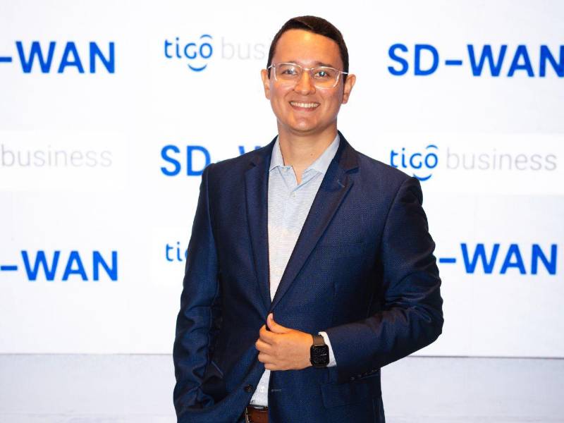 Carlos Pérez, ingeniero de servicios preventa de Tigo Business, habló sobre los beneficios del monitoreo activo con SD-WAN.