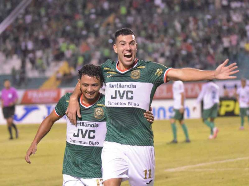 Messiniti abre el marcador ante Platense en el Estadio Olímpico de San Pedro Sula.