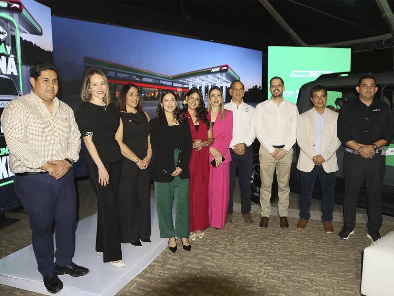 Representantes de Puma Energy, Banco Atlántida, Kia Honduras, Espresso Americano y Zambos unieron esfuerzos para lanzar una de las promociones más esperadas del año, ofreciendo millones de lempiras en premios para los consumidores.