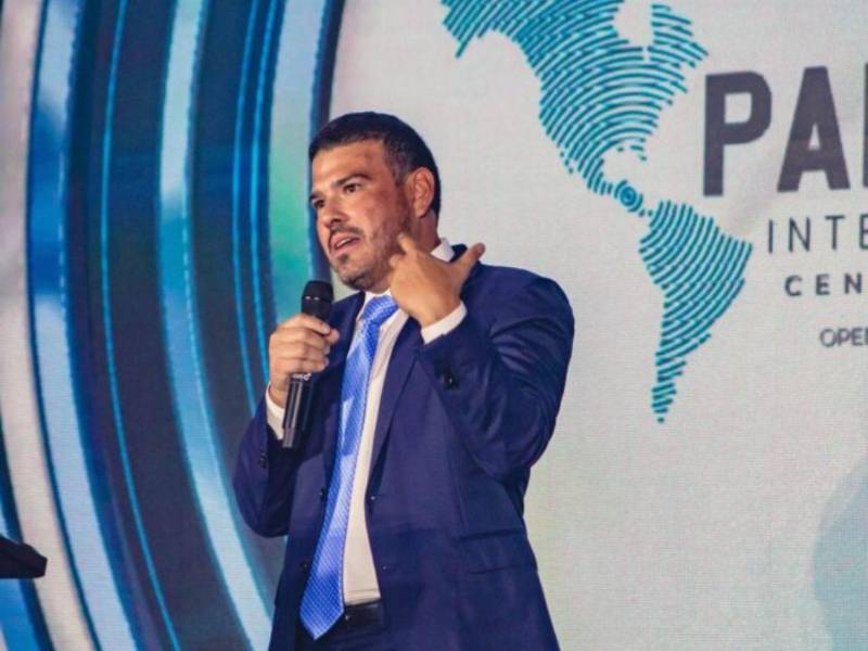 El empresario Lenir Pérez mantiene su residencia Palm Beach, Florida, Estados Unidos.