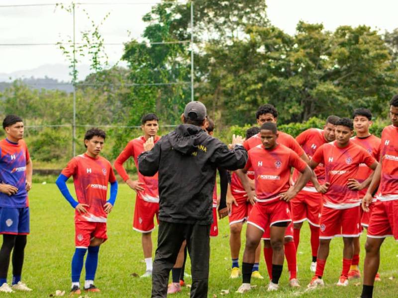 Una situación inesperada y dolorosa se ha confirmado en las últimas horas: dos equipos de Honduras han dicho adiós.