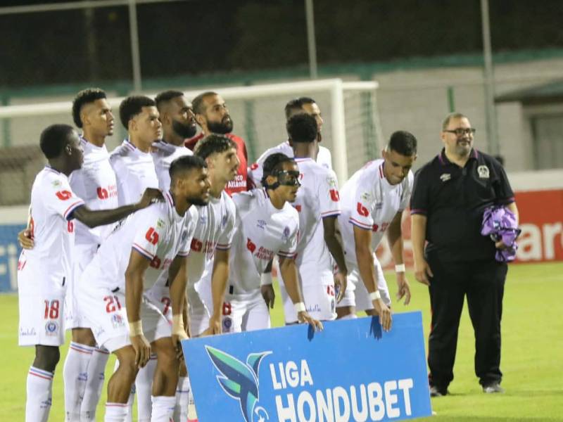 El 11 titular del Olimpia que enfrentó al Platense.