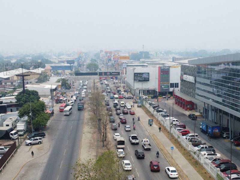 La ciudad ha registrado temperaturas de entre 35 y 38 grados celsius.